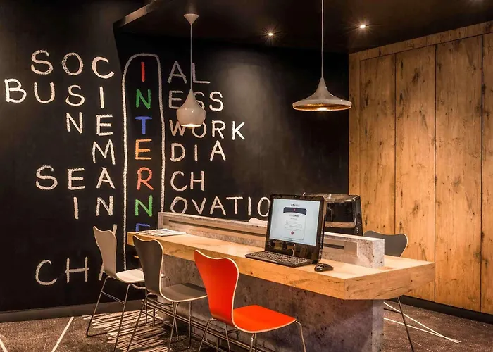Hotel ibis Paris Montmartre 18ème